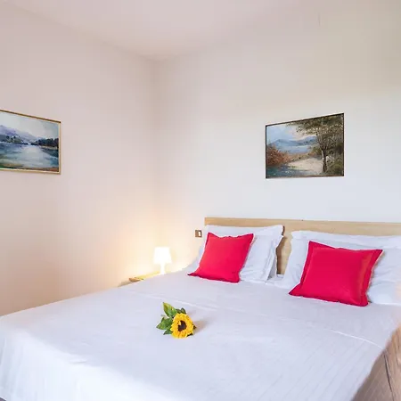 Apartahotel Nuove Terme 3*