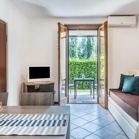 Nuove Terme Апарт-отель Сирмионе